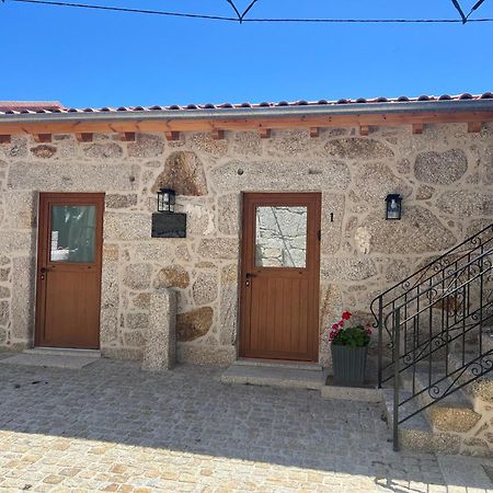 Eido De Bairros - Casa Cantinho Da Touca อาร์กอสเดวัลเดเวซ ภายนอก รูปภาพ