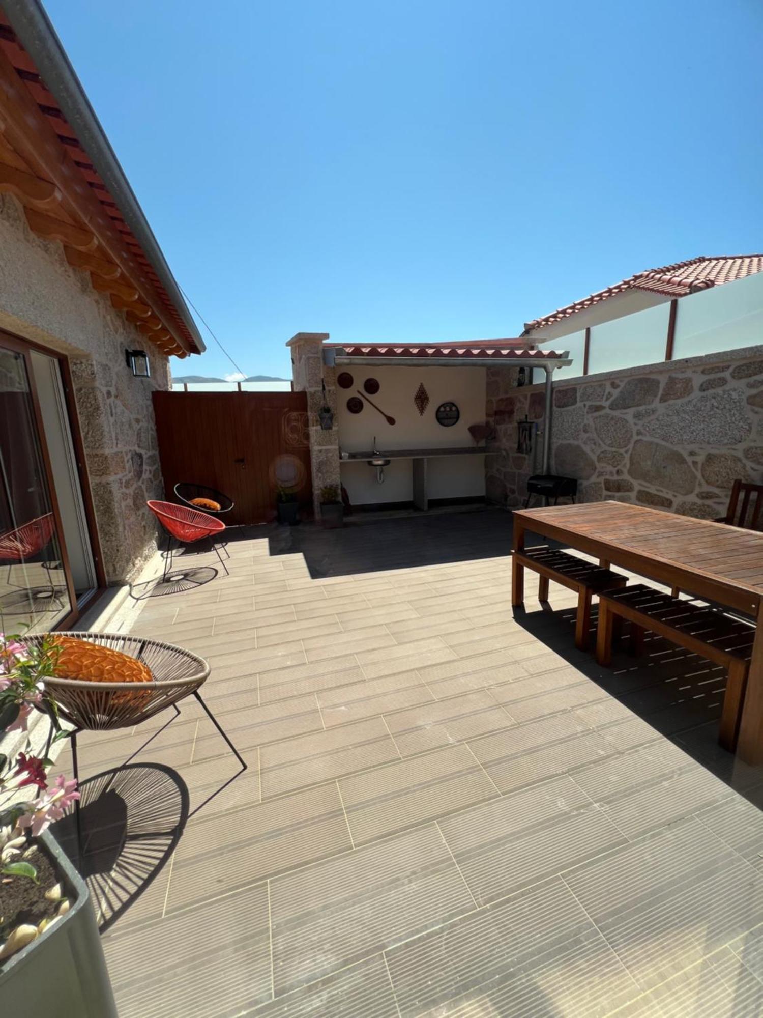 Eido De Bairros - Casa Cantinho Da Touca อาร์กอสเดวัลเดเวซ ภายนอก รูปภาพ
