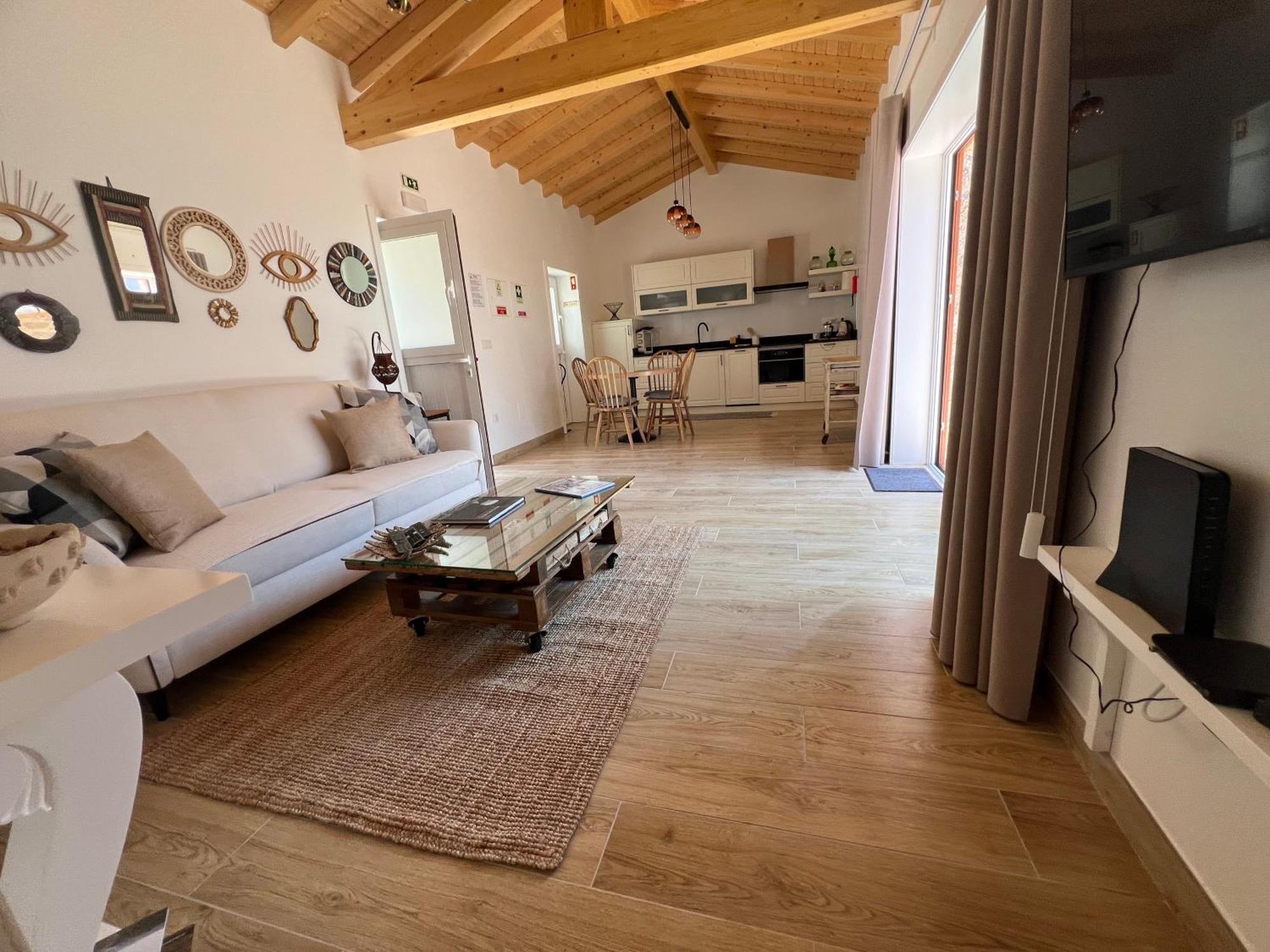 Eido De Bairros - Casa Cantinho Da Touca อาร์กอสเดวัลเดเวซ ภายนอก รูปภาพ