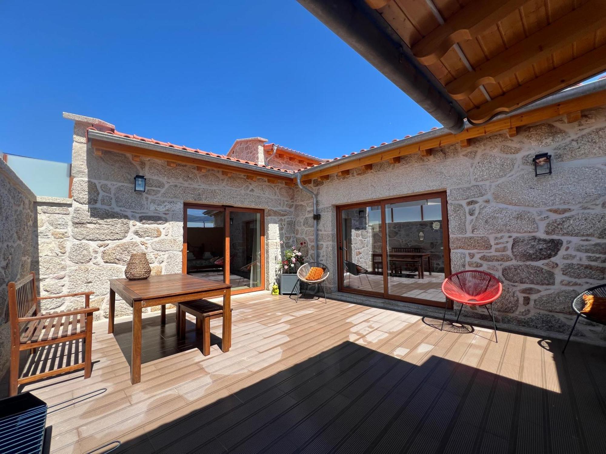 Eido De Bairros - Casa Cantinho Da Touca อาร์กอสเดวัลเดเวซ ภายนอก รูปภาพ